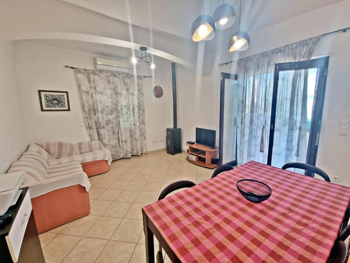 Apartman Irena With Terase End Private Parking Donji Okrug (Ciovo) Exterior foto