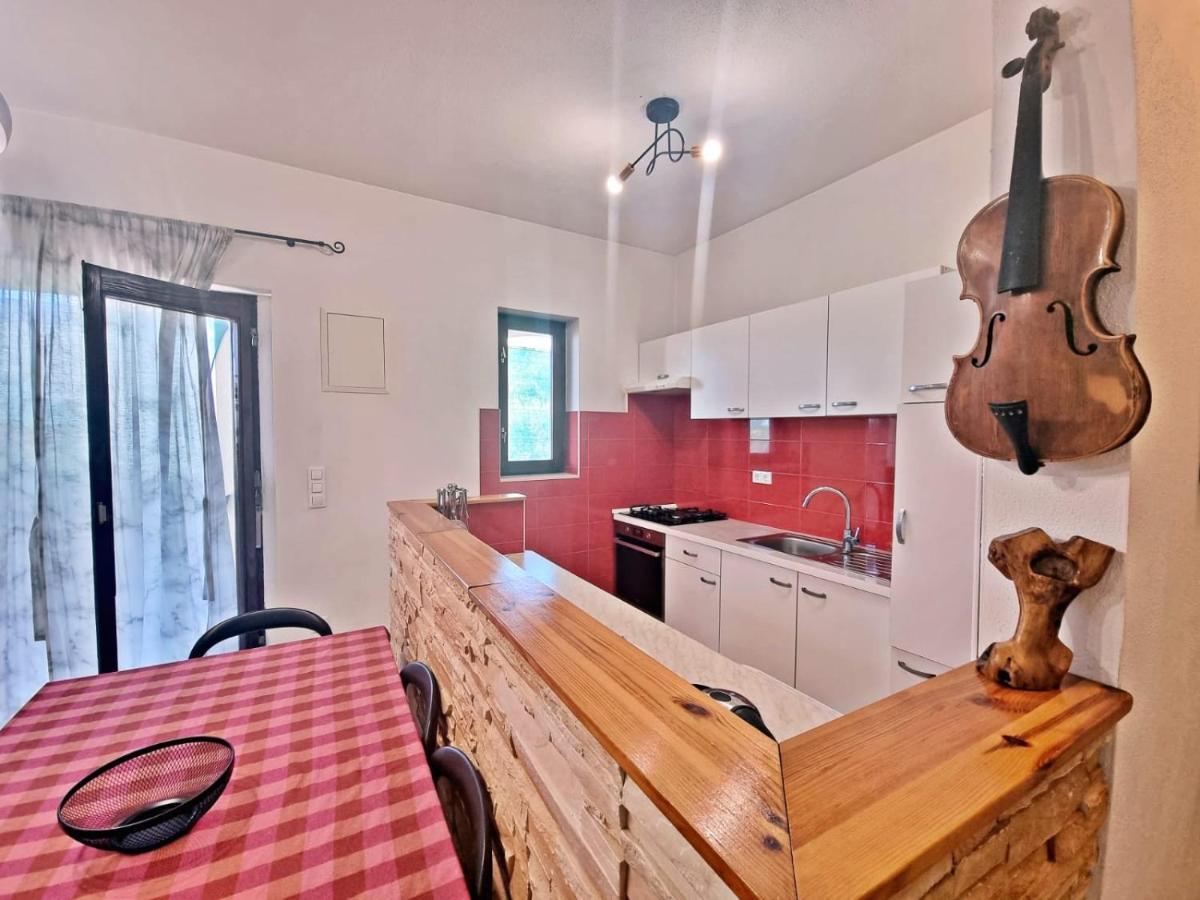 Apartman Irena With Terase End Private Parking Donji Okrug (Ciovo) Exterior foto